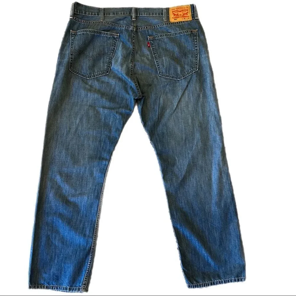 Levi’s 505 Jeans. Regular Fit. Lighter Wash. Broken In Already!! Sz 38/30. EUC!